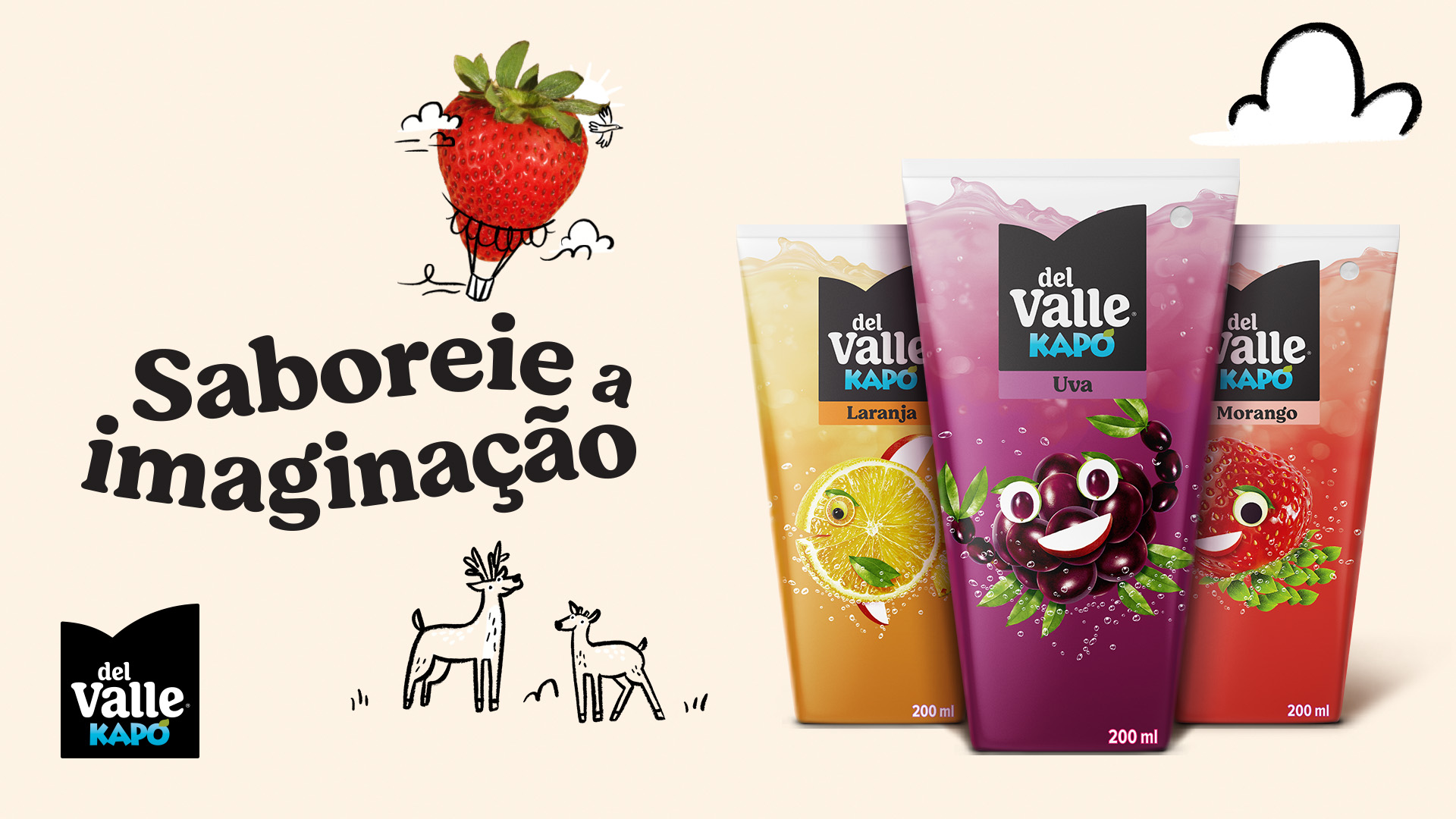 Um grupo de crianças e um adulto brincando ao ar livre