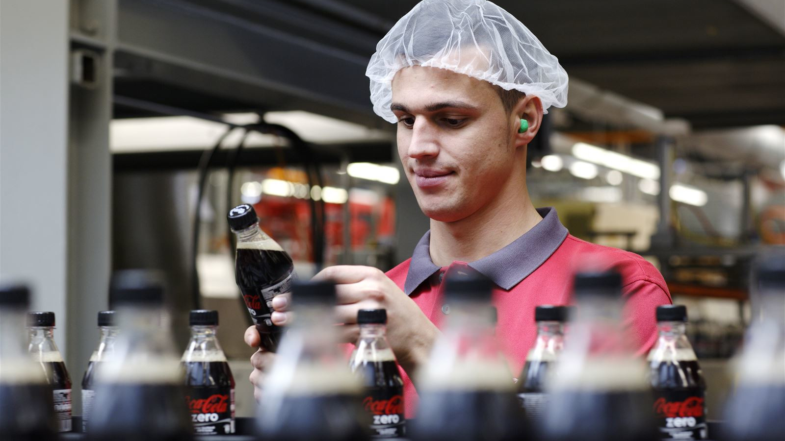 Contrôle de qualité Coca-Cola Zero sucre Bouteilles à Dietlikon