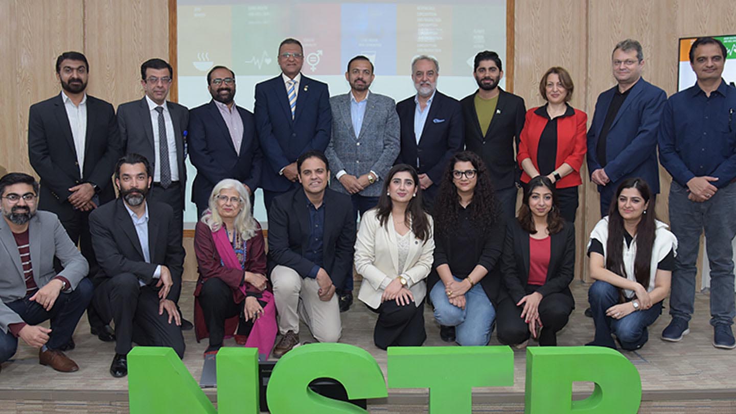 پاکستان میں ماحولیات اور سرمایہ کاری پر نسٹ سیمینار