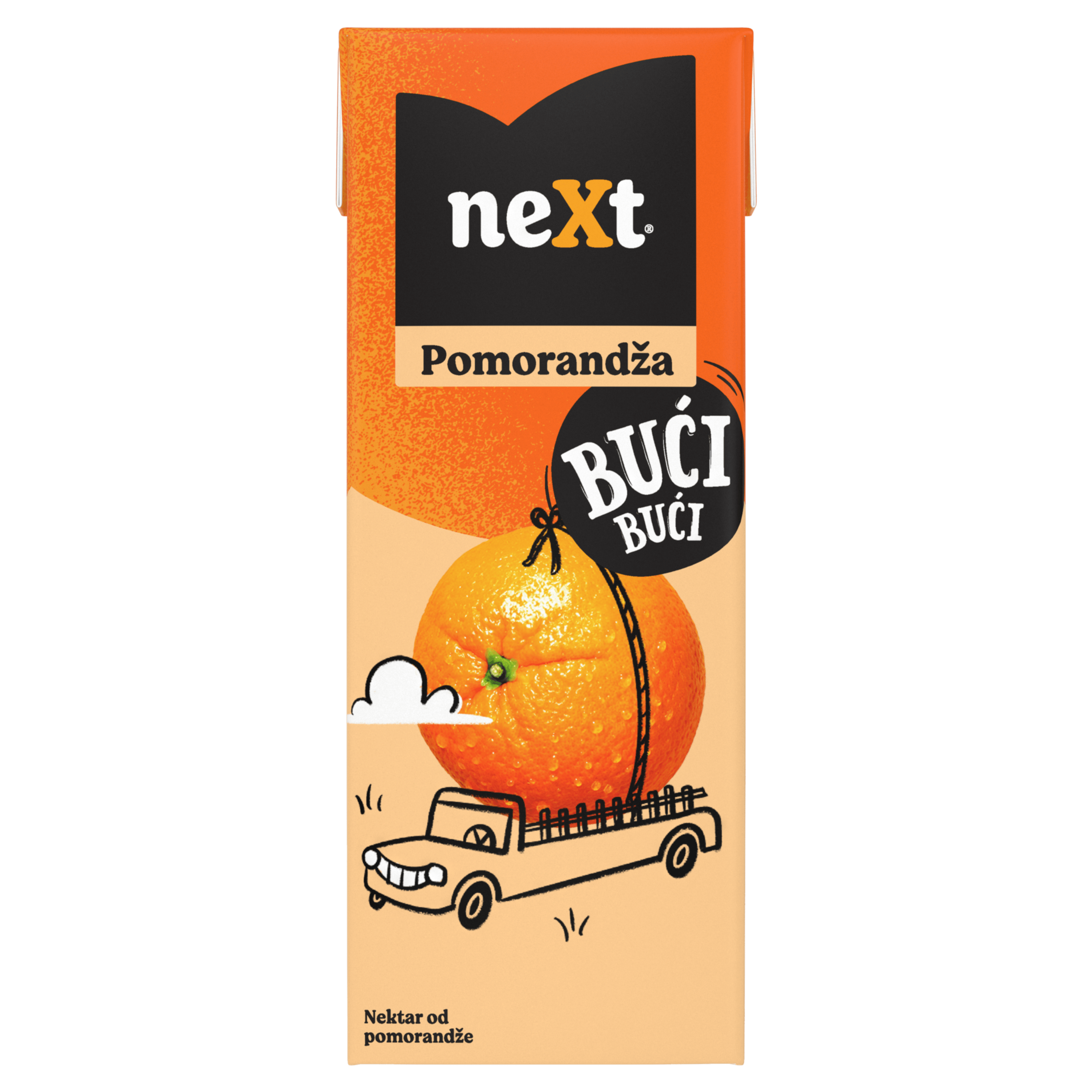 Pakovanje Next soka od pomorandže sa ilustracijom narandže koju prevozi crtež kamiona, uz natpis „Bući Bući“