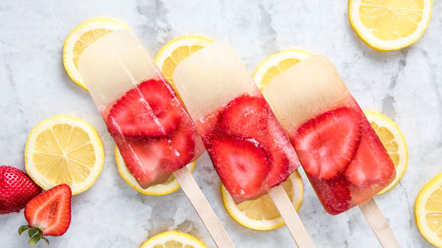  Simply Light Lemonade Strawberry Ice Pops