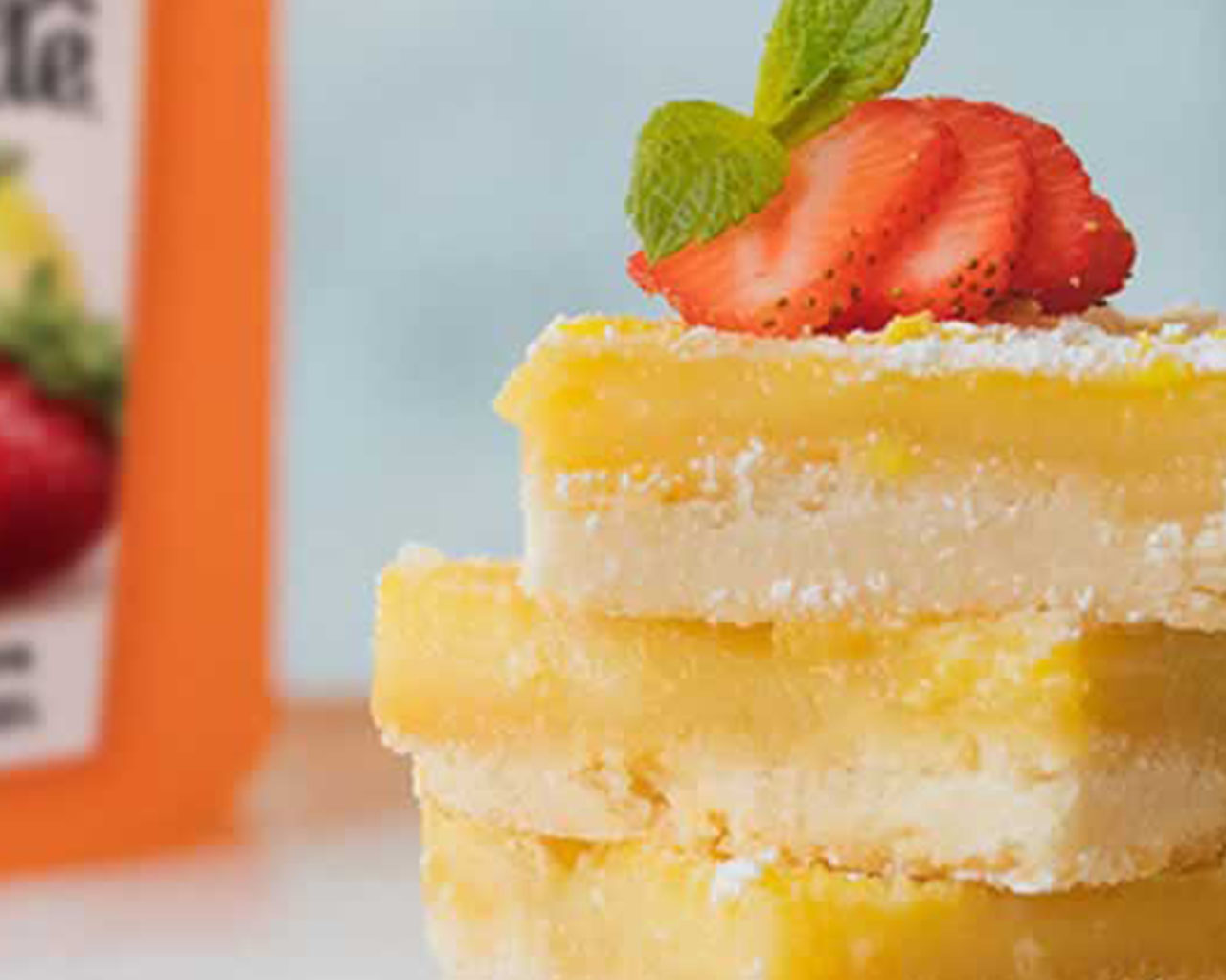 Simply Berry Lemon Bars Recipe